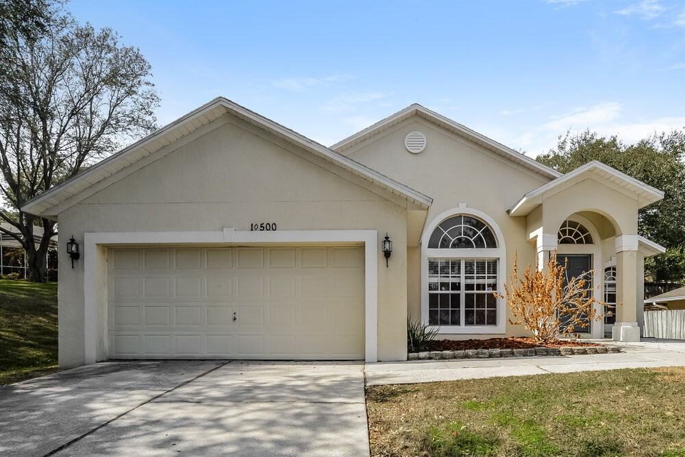 10500 Mira Lago Ln
