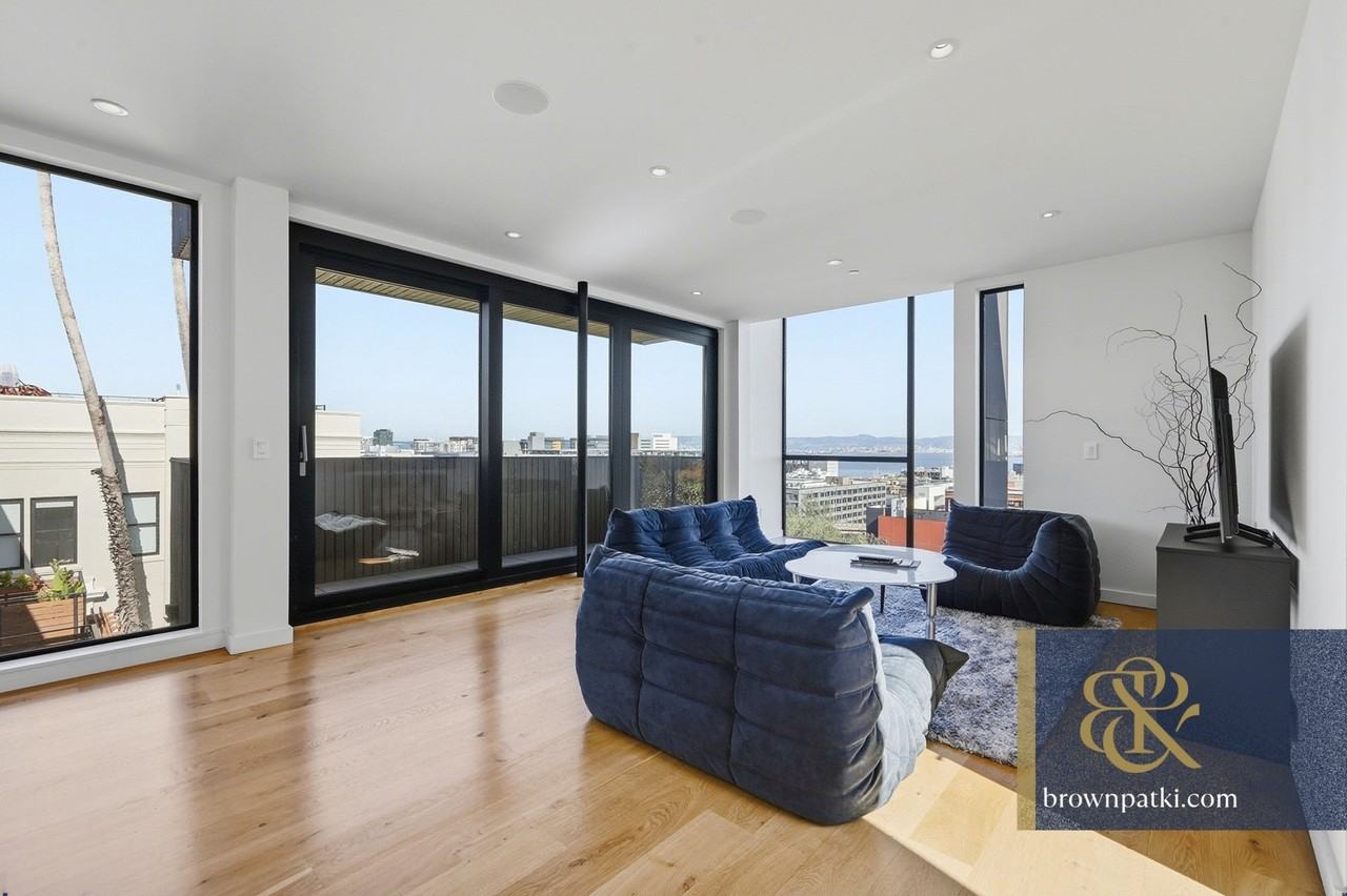 335 Pennsylvania Ave - Photo 4 of 24