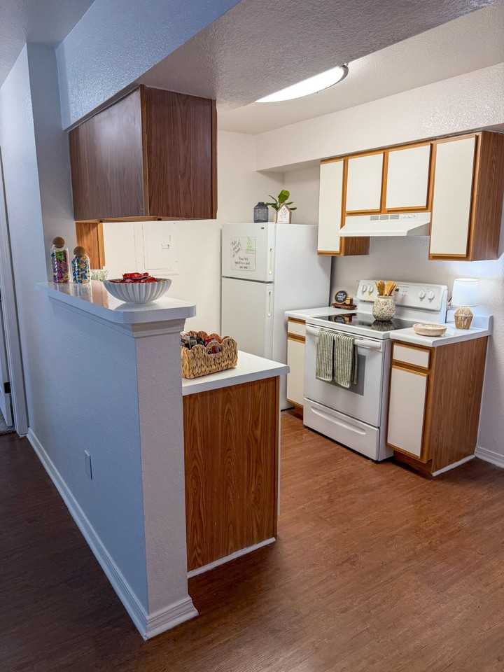 Alameda Pointe - Photo 7 of 50