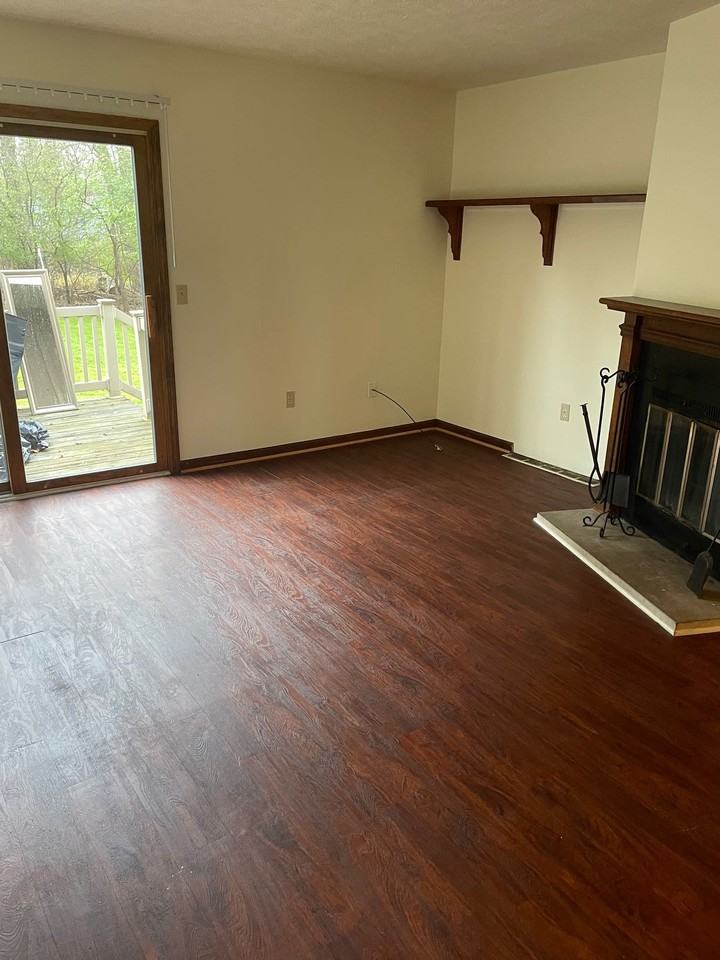 2160 Regency Drive - Photo 5 of 14