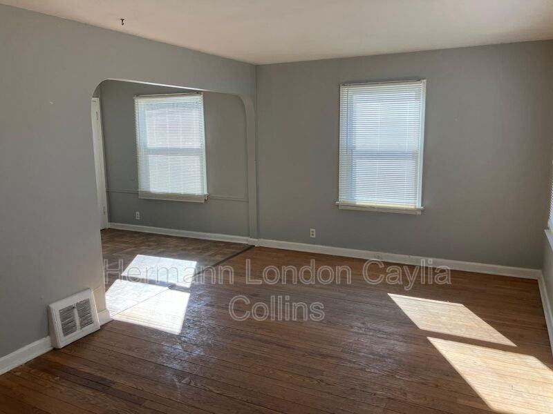 6308 Everett Dr - Photo 5 of 12