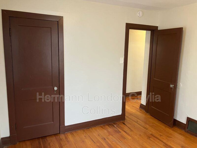 420 Shirley Ave - Photo 7 of 12