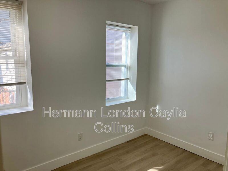 5832 Etzel Ave #5834-2F - Photo 7 of 11