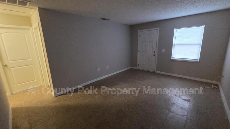 1524 Moonlite Dr - Photo 2 of 10