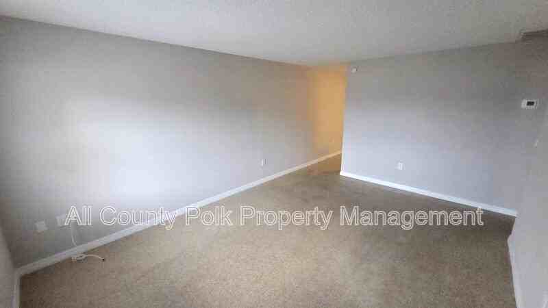 1524 Moonlite Dr - Photo 3 of 10