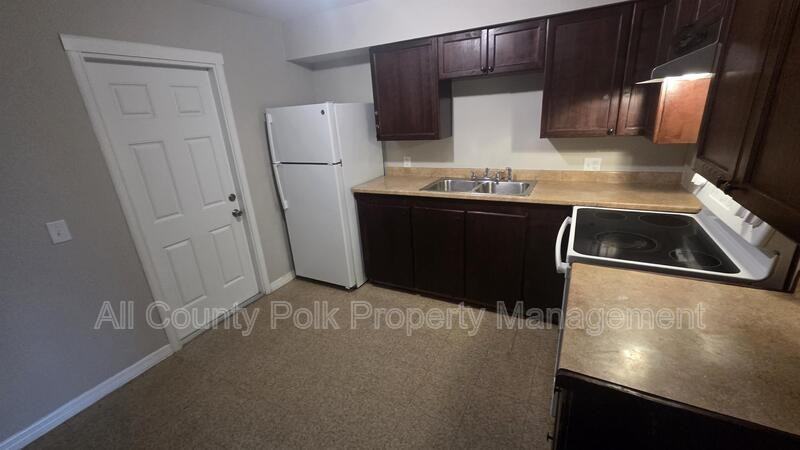 1524 Moonlite Dr - Photo 4 of 10