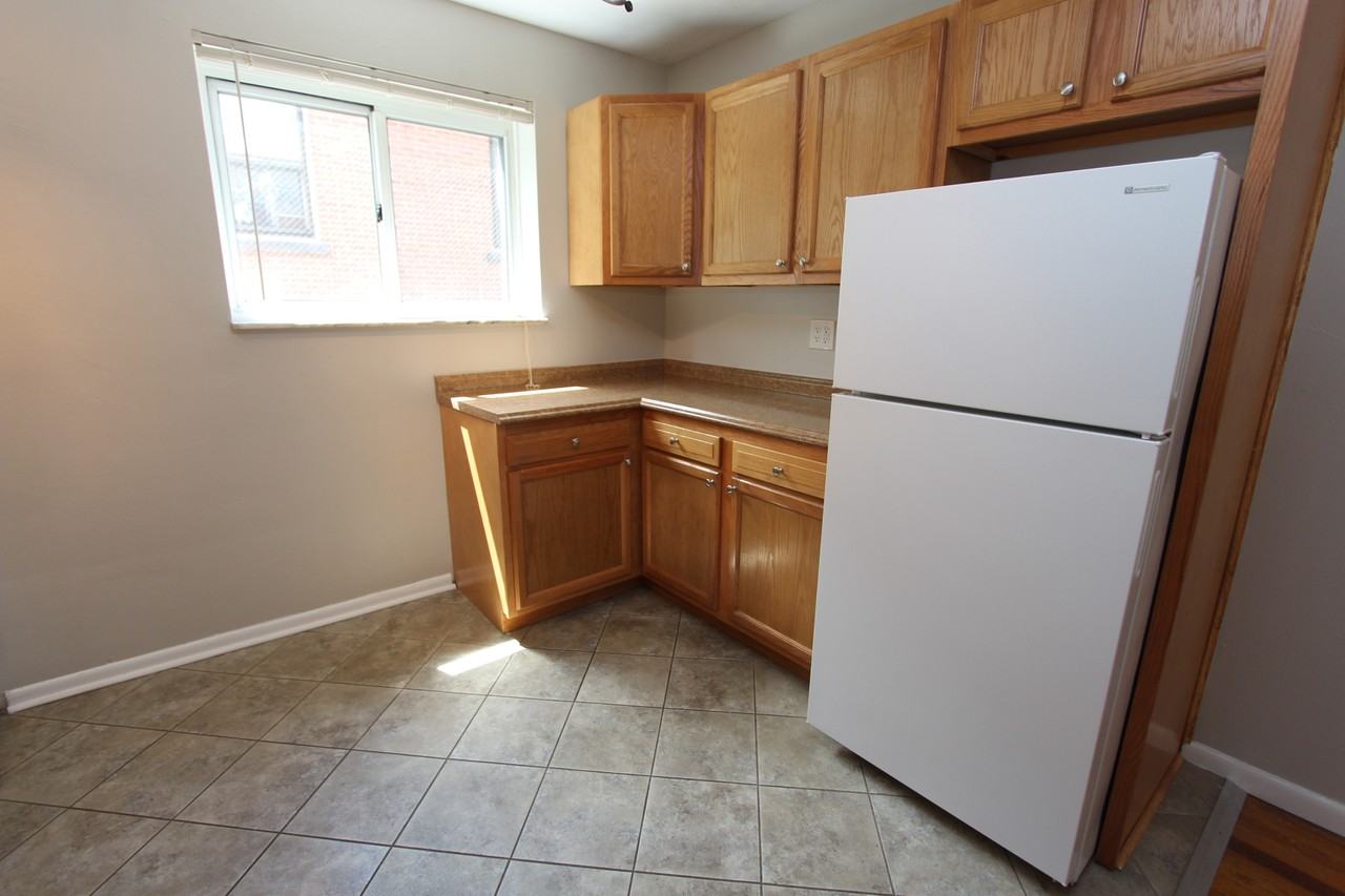 DALZELL PLACE - 6618 -- 187 - Photo 3 of 9