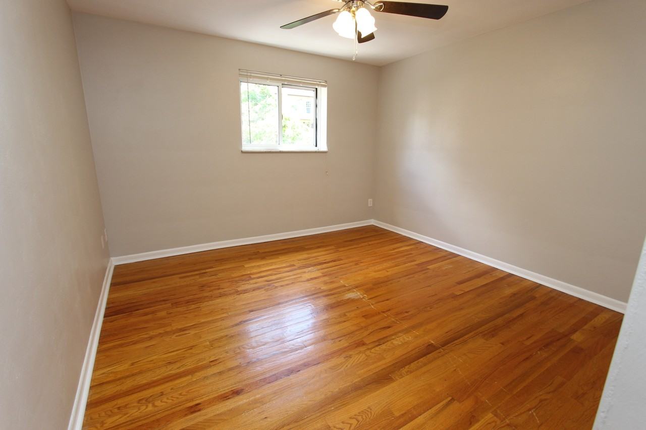 DALZELL PLACE - 6618 -- 187 - Photo 6 of 9