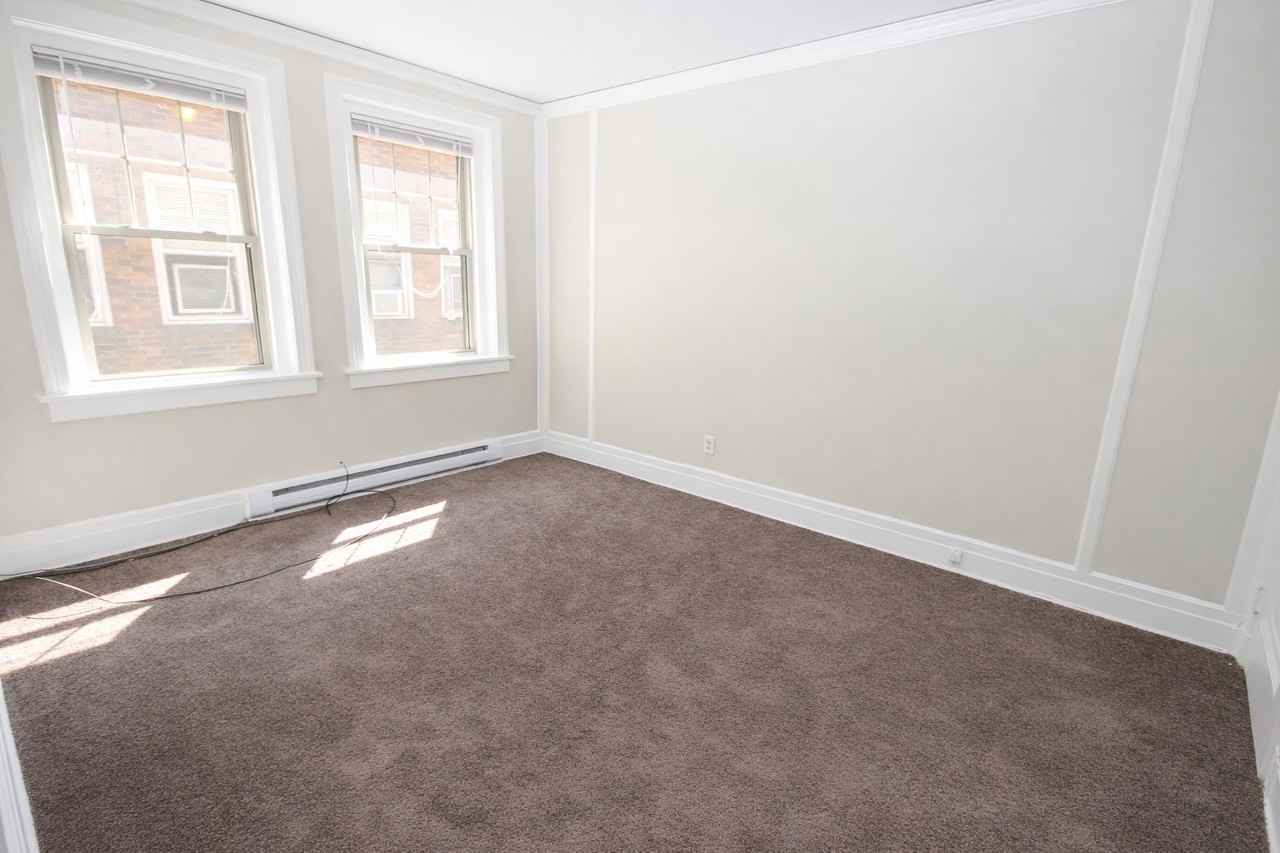 HOBART PL-5620 -- 142 - Photo 6 of 8