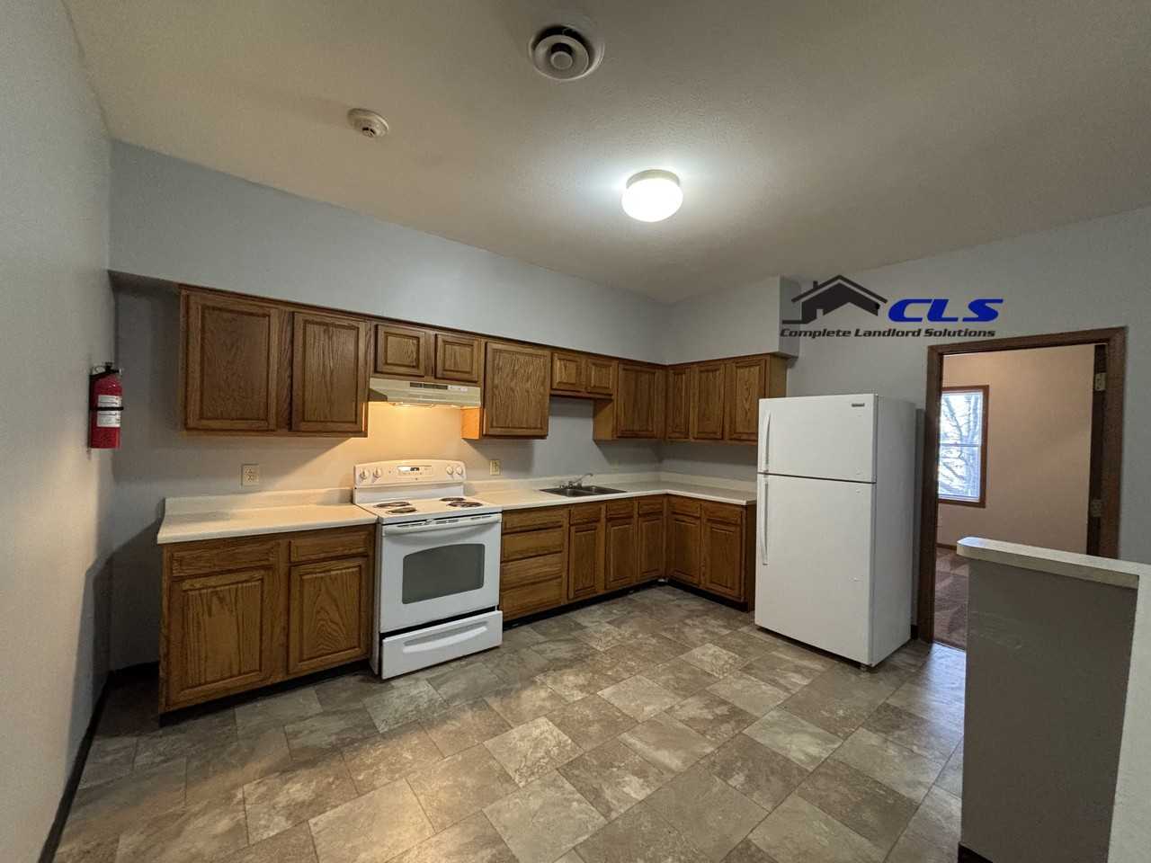 1400 North Avenue - Photo 4 of 34