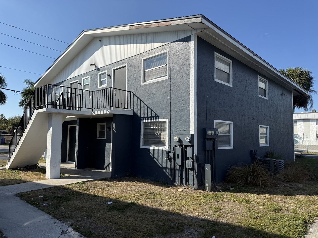 2505-2429 Hanson St - Photo 2 of 12