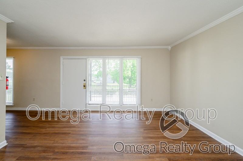 4724 S Court St #211 - Photo 5 of 20