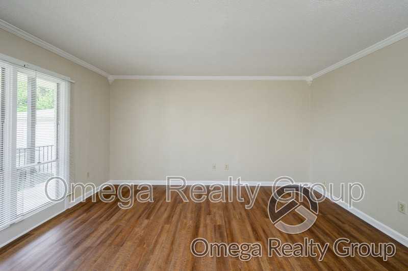 4724 S Court St #211 - Photo 7 of 20