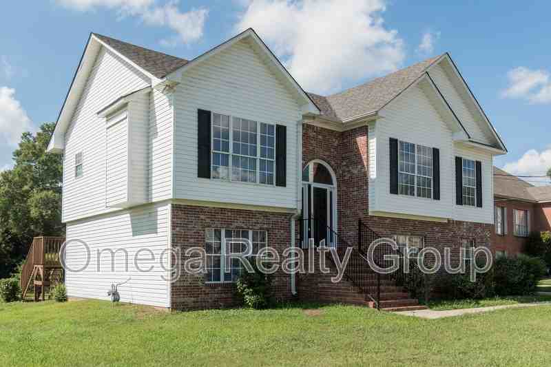 5478 Flint Hill Cir - Photo 2 of 48