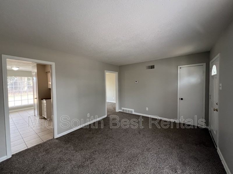 3230 S Goodlett St - Photo 7 of 16