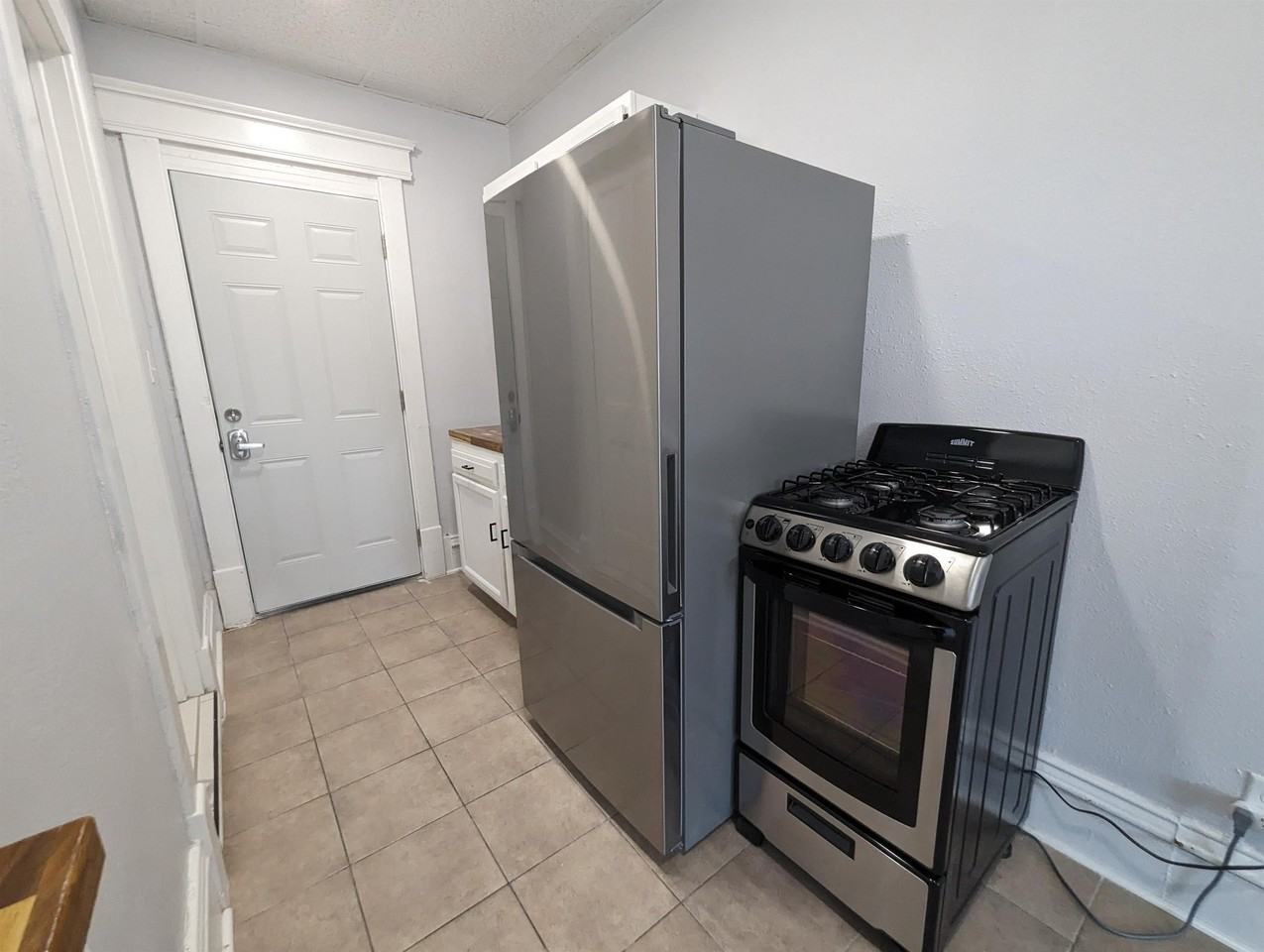 124 South 2nd Street - Photo 5 of 7