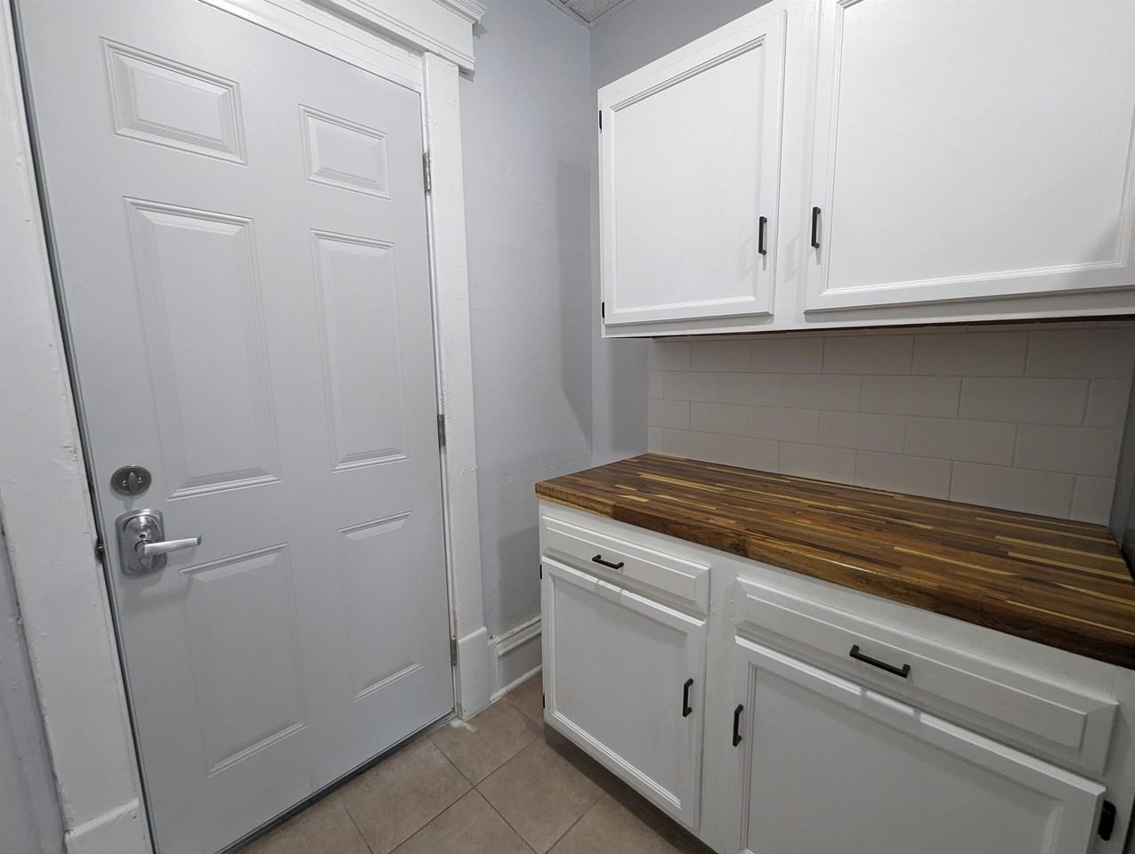 124 South 2nd Street - Photo 6 of 7