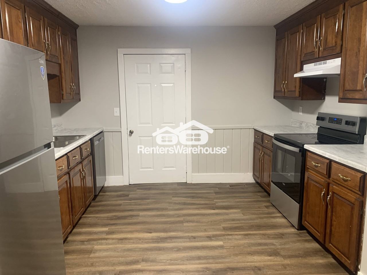 27783 Pinedale Rd - Photo 2 of 13