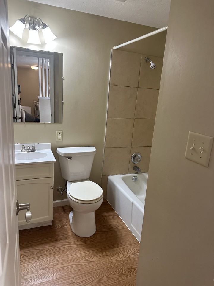 3320 Hobson Place 10plex - Photo 4 of 6