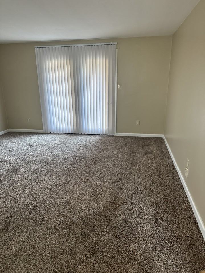 3320 Hobson Place 10plex - Photo 5 of 6