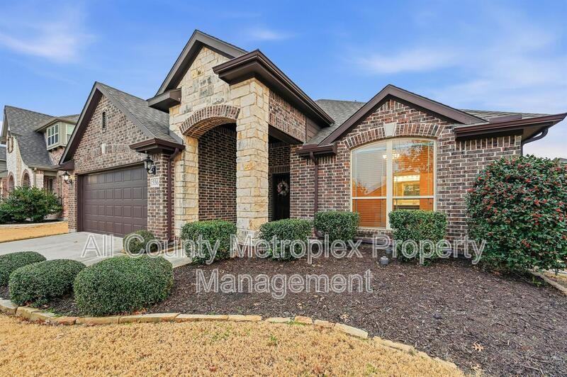 556 Avery Pointe - Photo 2 of 20