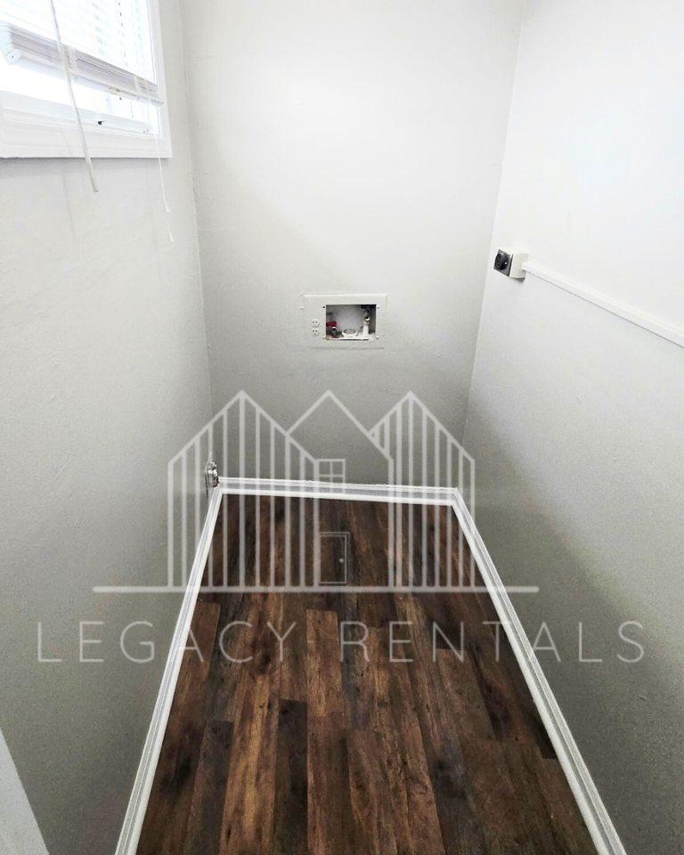 181 Miller Drive - Photo 4 of 5