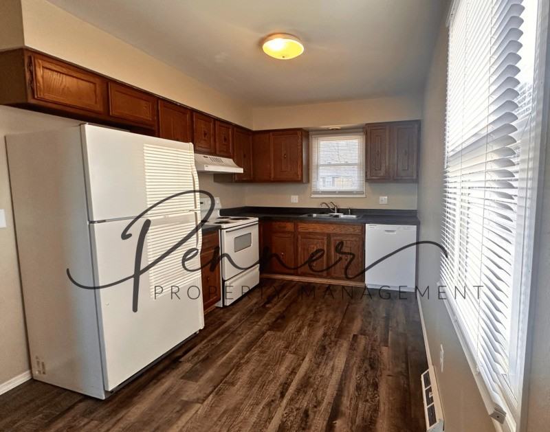 2412 Sw Jackson St - Photo 4 of 10