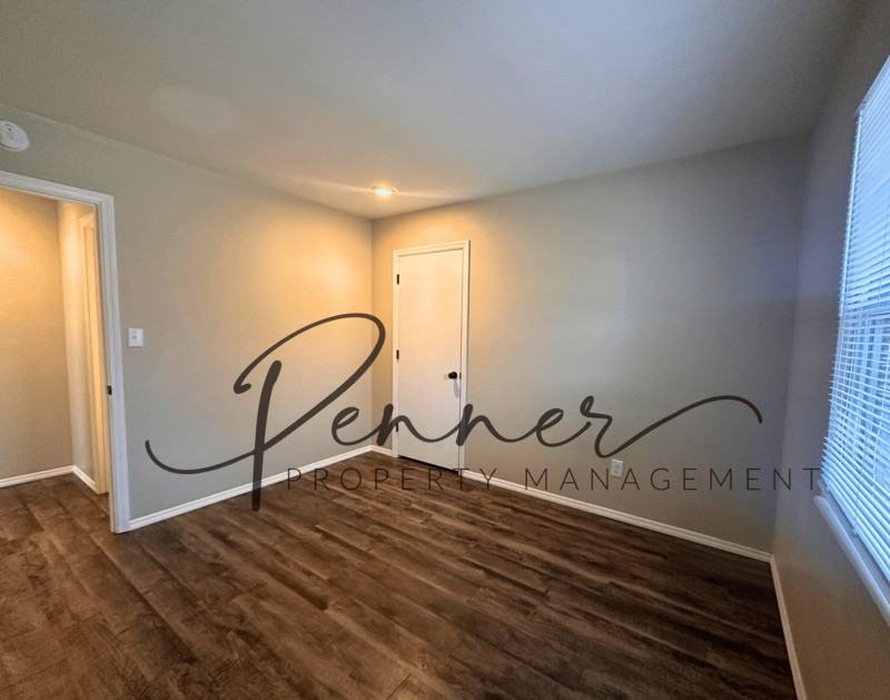 2412 Sw Jackson St - Photo 5 of 10