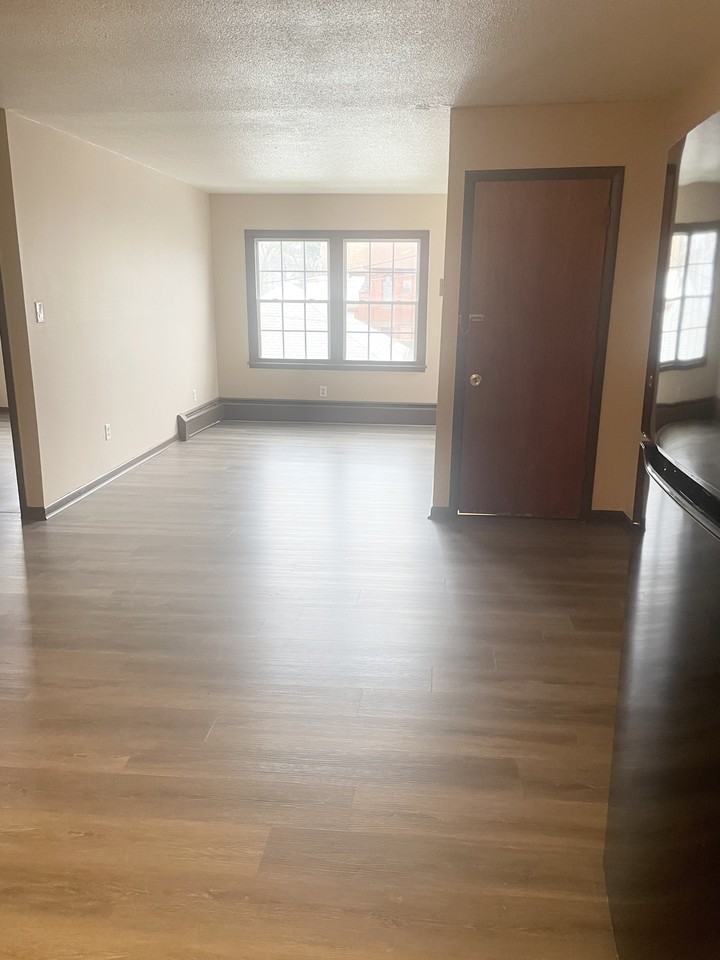 509 5th Avenue - Photo 5 of 16