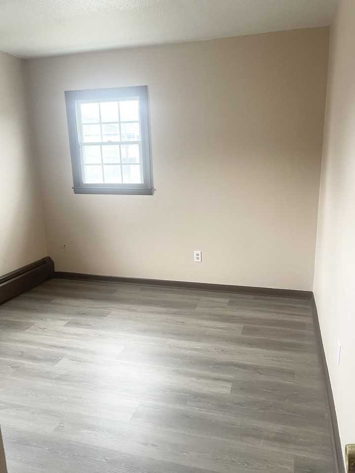 509 5th Avenue - Photo 6 of 16