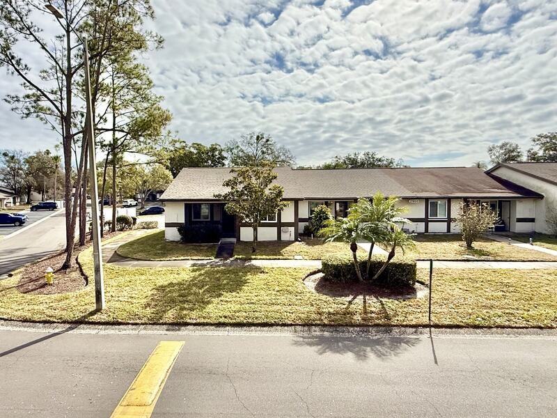 2900 Grovewood Blvd - Photo 3 of 50