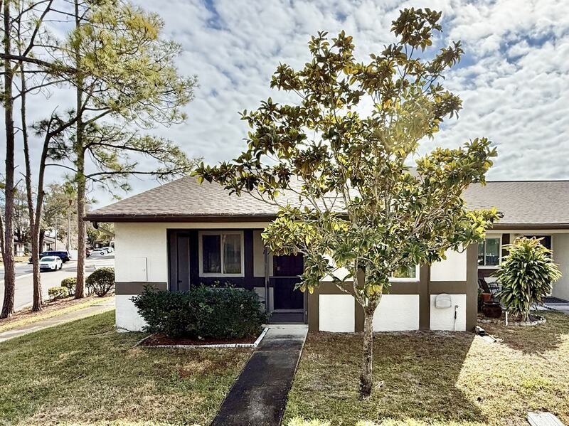 2900 Grovewood Blvd - Photo 5 of 50