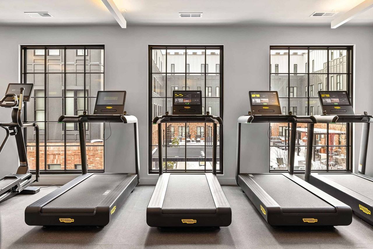 Jaeger Square - Photo 7 of 50