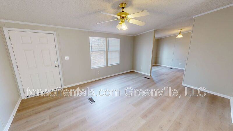 236 Elizabeth Ln - Photo 2 of 18