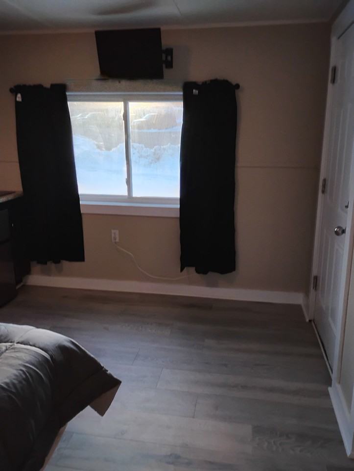 Searsport Suites - Photo 2 of 7