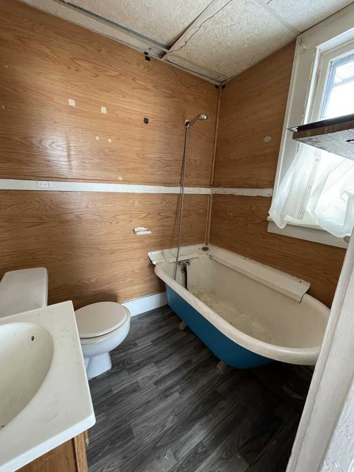 530 East Dubail Avenue - Photo 2 of 5