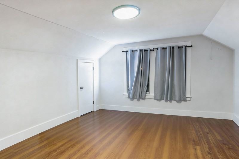 721 N Wood Ave - Photo 5 of 5