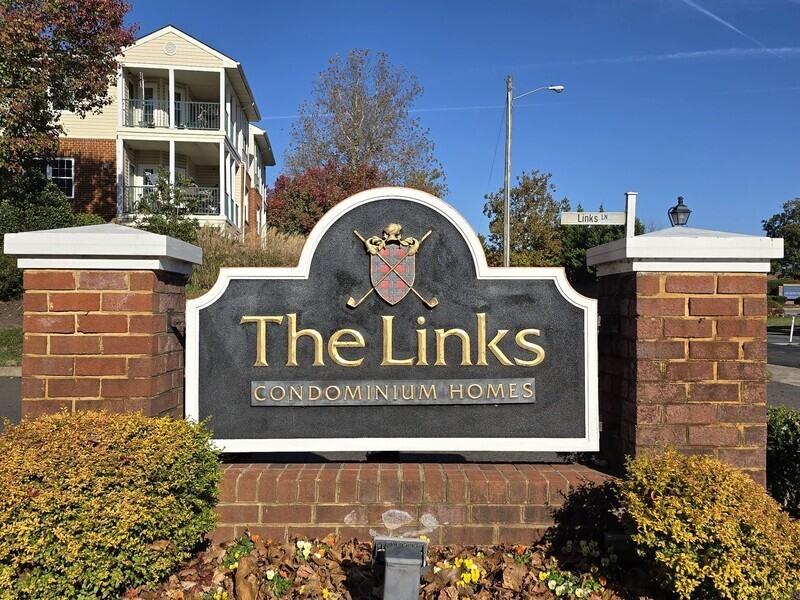 810 Brassie Ln #B - Photo 2 of 19