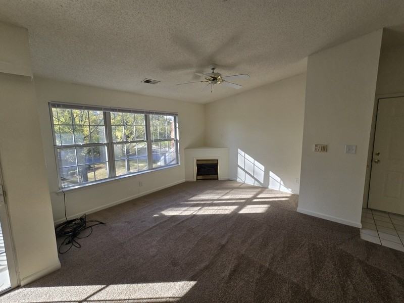 810 Brassie Ln #B - Photo 5 of 19