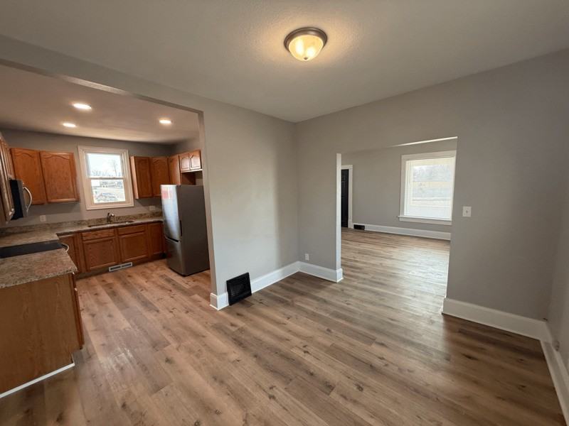 1828 Mount Vernon Rd Se - Photo 5 of 29