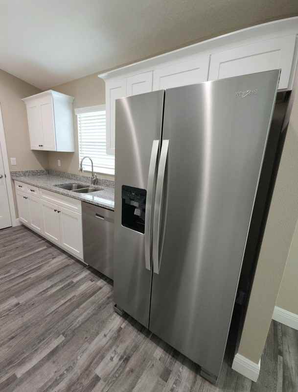 7859 N Jamaica Dr - Photo 4 of 12