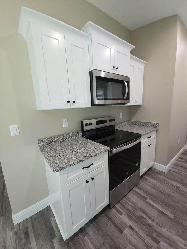 7859 N Jamaica Dr - Photo 5 of 12