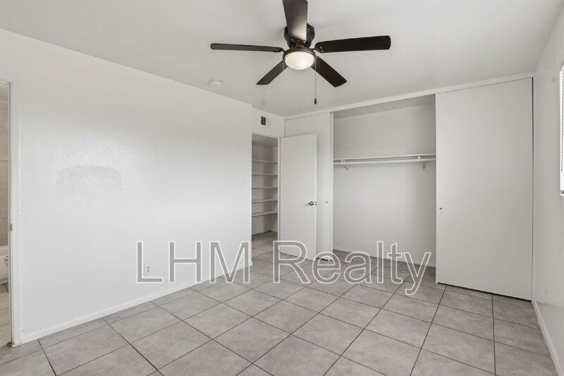 5321 W Lewis Ave - Photo 6 of 35