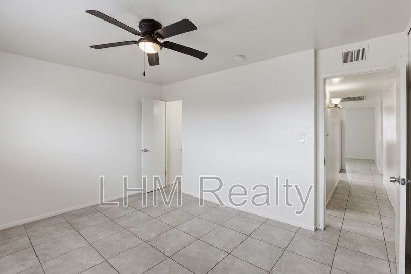 5321 W Lewis Ave - Photo 7 of 35