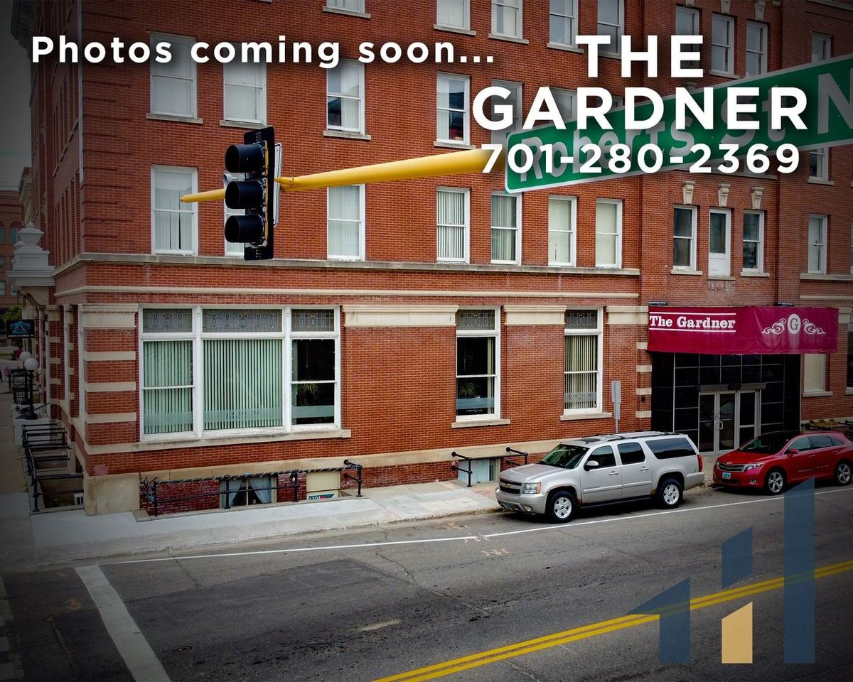 The Gardner - Photo 2 of 28