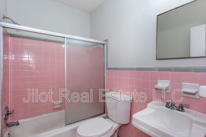 496 Holderness St Sw #14 - Photo 7 of 7