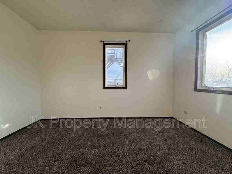 2300 14th Ave S #22 - Photo 7 of 20