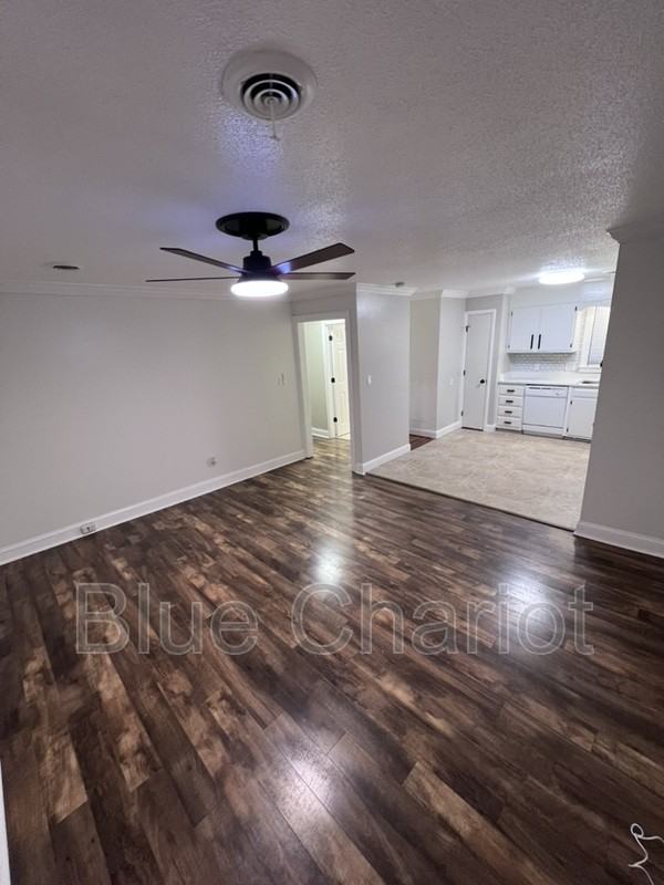 4100 Pittsford Rd - Photo 3 of 19