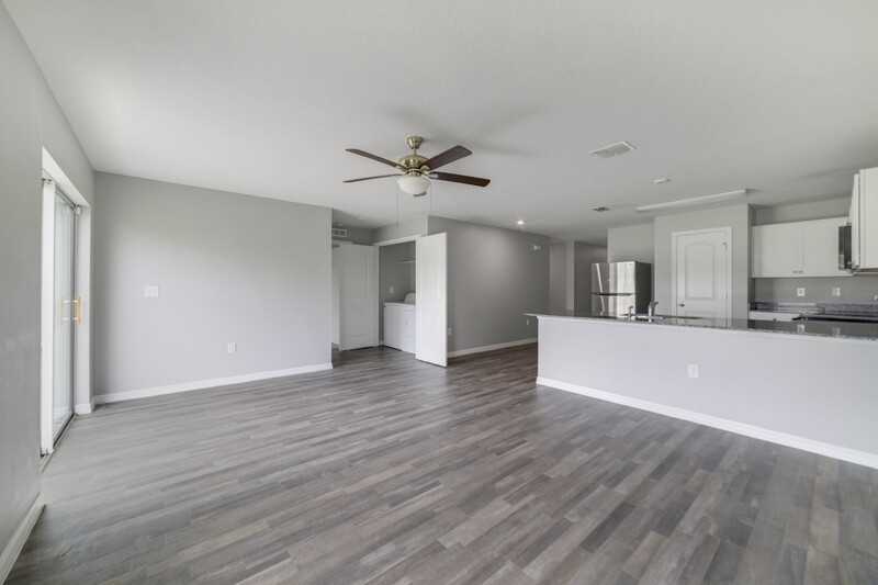 687 Gila Dr - Photo 4 of 12