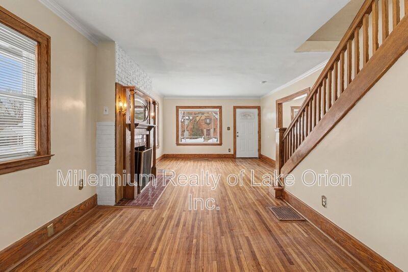 52 E Iroquois Rd - Photo 6 of 30